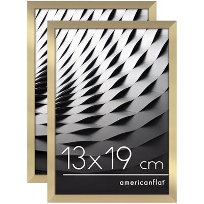 Americanflat Marco para Fotos de 13x19 cm Dorado Marco de Fotos de Moldura Fina y Cristal Irrompible, Accesorios para Colgar y Pie Visualización Horizontal o Vertical Marco Pared o Mesa 2 Unidades Americanflat Marco para Fotos de 13x19 cm Dorado Marco de Fotos de Moldura Fina y Cristal Irrompible, Accesorios para Colgar y Pie Visualización Horizontal o Vertical Marco Pared o Mesa 2 Unidades