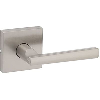Kwikset Manija de puerta de paso interior de Montreal, palanca para puertas de armario y pasillo, palanca de manija antibloqueo reversible, níquel satinado Kwikset Manija de puerta de paso interior de Montreal, palanca para puertas de armario y pasillo, palanca de manija antibloqueo reversible, níquel satinado