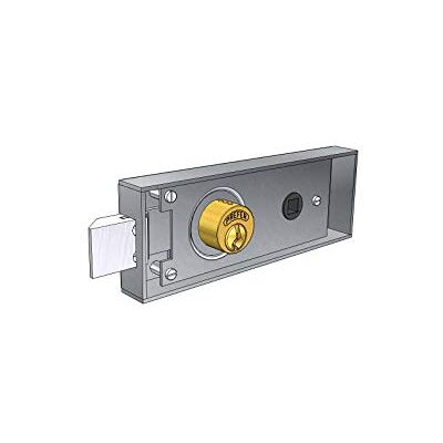 Candado en puerta de paso y sótano - Puerta de hierro Candado en puerta de paso y sótano - Puerta de hierro