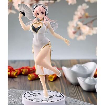 Furyu Super Sonico White China Dress Version Figura 21 cm Super Sonico Trio-Try-it Furyu Super Sonico White China Dress Version Figura 21 cm Super Sonico Trio-Try-it