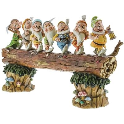 Enesco Disney Traditions, Figura de los 7 enanitos de "Blancanieves" yendo a trabajar, para coleccionar, , 35.6 x 8.9 x 21 cm, Multicolor Enesco Disney Traditions, Figura de los 7 enanitos de "Blancanieves" yendo a trabajar, para coleccionar, , 35.6 x 8.9 x 21 cm, Multicolor