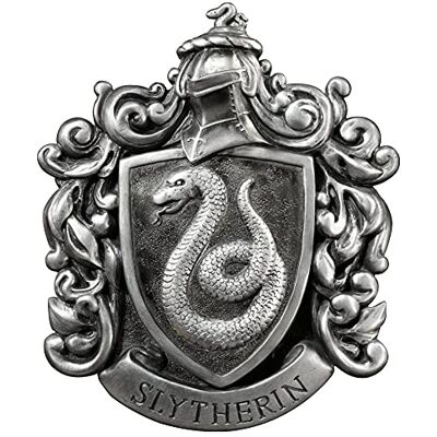 The Noble Collection La Colección Noble Slytherin House Crest Harry Potter The Noble Collection La Colección Noble Slytherin House Crest Harry Potter