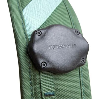 Elevation Lab TagVault Soporte de Correa AirTag Ultra Seguro, Impermeable y Discreto, para Mochilas, Bolsas y Correas de cámara Elevation Lab TagVault Soporte de Correa AirTag Ultra Seguro, Impermeable y Discreto, para Mochilas, Bolsas y Correas de cámara