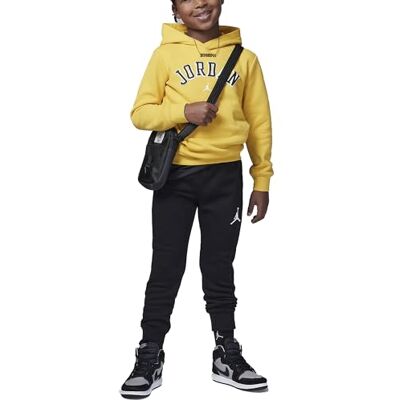 Nike Jordan Mono Infantil Arch Amarillo, amarillo/negro., 5-6 Years Nike Jordan Mono Infantil Arch Amarillo, amarillo/negro., 5-6 Years