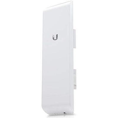 Ubiquiti Networks NSM2 NanoStation M2 2.4 GHz 11dBi 630mW Ubiquiti Networks NSM2 NanoStation M2 2.4 GHz 11dBi 630mW