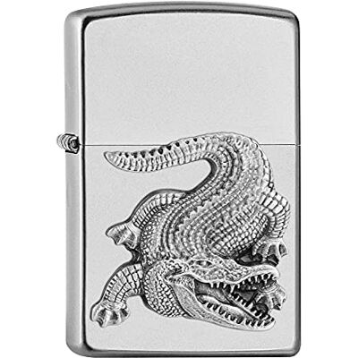 Zippo Crocodile Mini emblème Satin Chrome Briquet tempête, Rechargeable, Dans UNE boîte Cadeau de qualité cocodrilo Mini Emblema Cromo Satinado, Satin Chrome Crocodile Zippo Crocodile Mini emblème Satin Chrome Briquet tempête, Rechargeable, Dans UNE boîte Cadeau de qualité cocodrilo Mini Emblema Cromo Satinado, Satin Chrome Crocodile