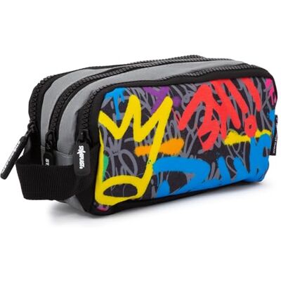 Starplast Estuche 3 Cremalleras 3 Compartimentos, Amplio, Cierre Cremallera, con Asa, Multiuso, Gran Capacidad, Porta Todo, para Uso Escolar Modelo Graffiti Starplast Estuche 3 Cremalleras 3 Compartimentos, Amplio, Cierre Cremallera, con Asa, Multiuso, Gran Capacidad, Porta Todo, para Uso Escolar Modelo Graffiti