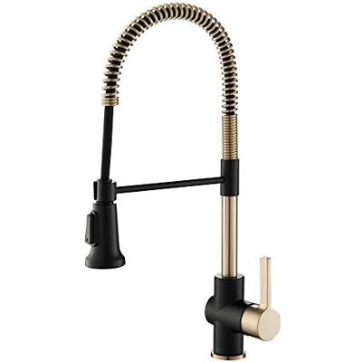 Kraus Britt Grifo de cocina comercial con cabezal de pulverización de doble función en acabado All-Brite, oro cepillado/negro mate Kraus Britt Grifo de cocina comercial con cabezal de pulverización de doble función en acabado All-Brite, oro cepillado/negro mate