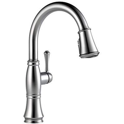 DELTA Faucet Cassidy grifo de fregadero de cocina con pulverizador abatible, tecnología ShieldSpray y cabezal de pulverización de acoplamiento magnético, Lumicoat Arctic Stainless DELTA Faucet Cassidy grifo de fregadero de cocina con pulverizador abatible, tecnología ShieldSpray y cabezal de pulverización de acoplamiento magnético, Lumicoat Arctic Stainless