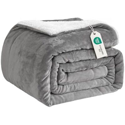 Good Nite Mantas 130x150cm, Manta y Colchas, Mantas para Sofa, Manta de Franela Sherpa Gruesa de Invierno Blanket (Gris) Good Nite Mantas 130x150cm, Manta y Colchas, Mantas para Sofa, Manta de Franela Sherpa Gruesa de Invierno Blanket (Gris)