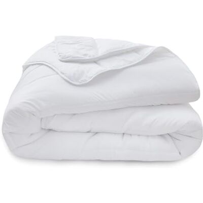 Pikolin Home Edredón Nórdico 240x280 cm, Relleno Cama 200, Fibra 500 gr Invierno, Tratamiento Aloe Vera, Dermoprotector y Transpirable, Piel Sensible Pikolin Home Edredón Nórdico 240x280 cm, Relleno Cama 200, Fibra 500 gr Invierno, Tratamiento Aloe Vera, Dermoprotector y Transpirable, Piel Sensible