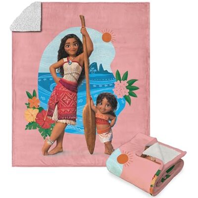 Northwest Disney Moana 2, Moana y Simea, Manta Sherpa de Tacto de Seda, 50 x 60 Pulgadas Northwest Disney Moana 2, Moana y Simea, Manta Sherpa de Tacto de Seda, 50 x 60 Pulgadas