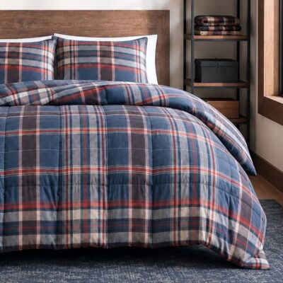 Eddie Bauer Juego de edredón, poliéster, Azul Marino, tamaño King Suave y acogedor, comodidad para todas las estaciones, calidez ligera, capas de dormitorio, fácil cuidado Eddie Bauer Juego de edredón, poliéster, Azul Marino, tamaño King Suave y acogedor, comodidad para todas las estaciones, calidez ligera, capas de dormitorio, fácil cuidado