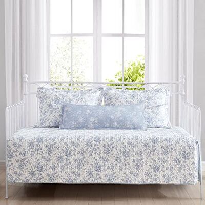 Laura Ashley Home Juego de Cama para sofá Cama Ligero y Acogedor, Reversible, para Todas Las Estaciones con Fundas a Juego y Funda de Almohada, algodón, Azul, Individual Laura Ashley Home Juego de Cama para sofá Cama Ligero y Acogedor, Reversible, para Todas Las Estaciones con Fundas a Juego y Funda de Almohada, algodón, Azul, Individual