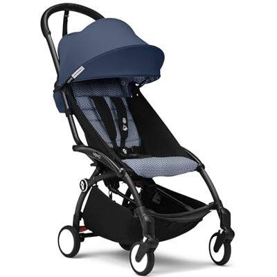 Stokke Cochecito YOYO3 a partir de 6 meses Incluye chasis negro, cojín de asiento Air France Blue & dosel Se pliega y despliega en un instante Ligero y compacto Compatible con equipaje de mano Stokke Cochecito YOYO3 a partir de 6 meses Incluye chasis negro, cojín de asiento Air France Blue & dosel Se pliega y despliega en un instante Ligero y compacto Compatible con equipaje de mano