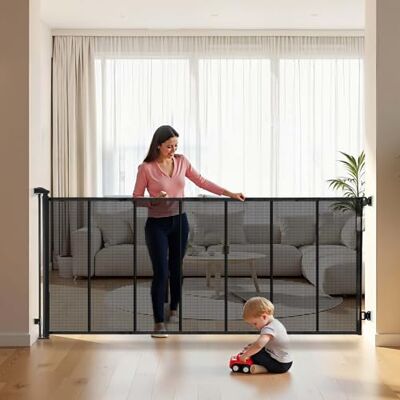 VEVOR Puerta Retráctil 325 x 105,5 cm, Valla de Seguridad para Perros, Panel de Malla Transpirable con Tiras de Fibra de Vidrio para Escaleras Interiores, Puertas, Pasillos, Salas de Juegos, Negro VEVOR Puerta Retráctil 325 x 105,5 cm, Valla de Seguridad para Perros, Panel de Malla Transpirable con Tiras de Fibra de Vidrio para Escaleras Interiores, Puertas, Pasillos, Salas de Juegos, Negro