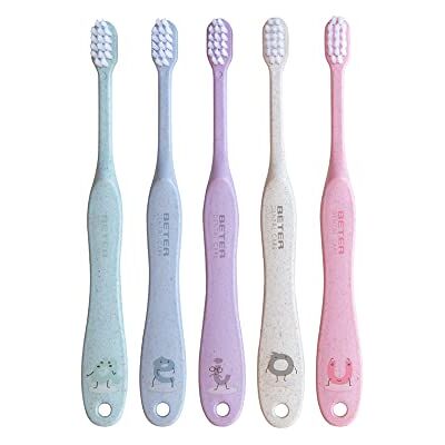 Beter – Cepillos de dientes para niños, pack 5 unidades distintos colores Dental Care, filamentos extrasuaves, ergonómico, libre de BPA, mango hecho con fibras de trigo, sostenible y reciclable Beter – Cepillos de dientes para niños, pack 5 unidades distintos colores Dental Care, filamentos extrasuaves, ergonómico, libre de BPA, mango hecho con fibras de trigo, sostenible y reciclable
