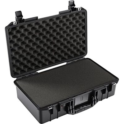 PELI 1525 Air Maleta Protectora Ligera para cámaras DSLR y Equipos ópticos, estanca e Impermeable al Polvo, 26L de Capacidad, Fabricada en EE.UU., con Espuma Personalizable, Color Negro PELI 1525 Air Maleta Protectora Ligera para cámaras DSLR y Equipos ópticos, estanca e Impermeable al Polvo, 26L de Capacidad, Fabricada en EE.UU., con Espuma Personalizable, Color Negro