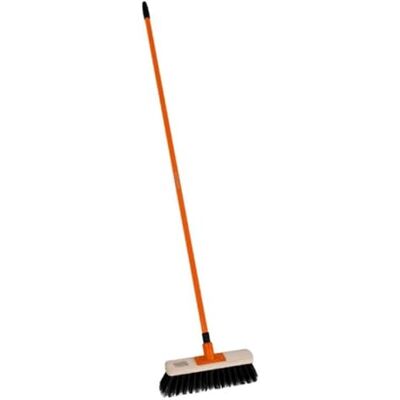 Black & Decker Escoba De Acero Largo 150 cm Escoba Calle 45 cm Ancho Cabeza De Madera con Pelos De Plástico 7 cm Naranja Black & Decker Escoba De Acero Largo 150 cm Escoba Calle 45 cm Ancho Cabeza De Madera con Pelos De Plástico 7 cm Naranja