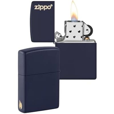 Zippo Encendedor a Prueba de Viento Diseño de Logo y Llama Azul Marino Mate Recargable Reutilizable Diseño a Prueba de Viento Caja de Regalo Hecho en EEUU Exclusivo en Amazon Zippo Encendedor a Prueba de Viento Diseño de Logo y Llama Azul Marino Mate Recargable Reutilizable Diseño a Prueba de Viento Caja de Regalo Hecho en EEUU Exclusivo en Amazon