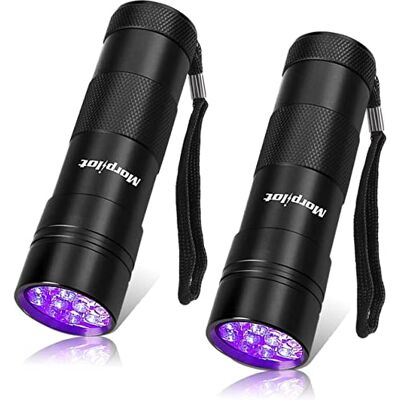 Morpilot Linterna Ultravioleta, Luz Negra Ultravioleta 12 LED 395nm para Detectar Manchas en Ropa Alfombras Orina de Mascotas, 2 Piezas, Pilas No Incluida Morpilot Linterna Ultravioleta, Luz Negra Ultravioleta 12 LED 395nm para Detectar Manchas en Ropa Alfombras Orina de Mascotas, 2 Piezas, Pilas No Incluida