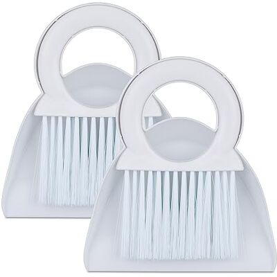 Relaxdays Set 2 Escobas Mesa con 2 Recogedores, Quitamigas Plástico Camping, Barredor de Mano Cocina, Colgante, Blanco Relaxdays Set 2 Escobas Mesa con 2 Recogedores, Quitamigas Plástico Camping, Barredor de Mano Cocina, Colgante, Blanco
