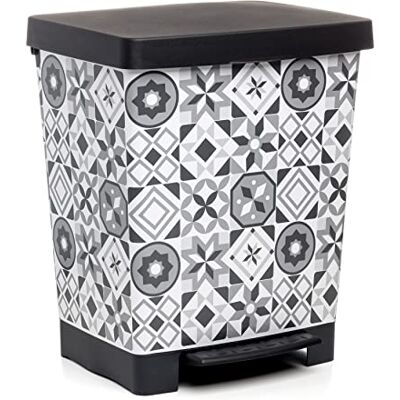 Tatay Cubo de Basura Cocina con Pedal Cubik Deco 21L Interior y Exterior Para Bolsas de 20L a 30L Plástico Resistente Libre de BPA 33,5x30x39 cm, Hidráulico Tatay Cubo de Basura Cocina con Pedal Cubik Deco 21L Interior y Exterior Para Bolsas de 20L a 30L Plástico Resistente Libre de BPA 33,5x30x39 cm, Hidráulico