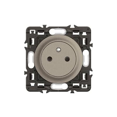 Legrand – Toma eléctrica de pared con tierra celiana superficie, toma rasante con base retráctil – Titanio – Para completar con placas de acabado – Juego de 4 Legrand – Toma eléctrica de pared con tierra celiana superficie, toma rasante con base retráctil – Titanio – Para completar con placas de acabado – Juego de 4