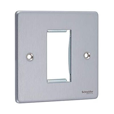 Schneider Electric Último perfil bajo – placa de módulo europeo, GU8550BC, cromo cepillado Schneider Electric Último perfil bajo – placa de módulo europeo, GU8550BC, cromo cepillado