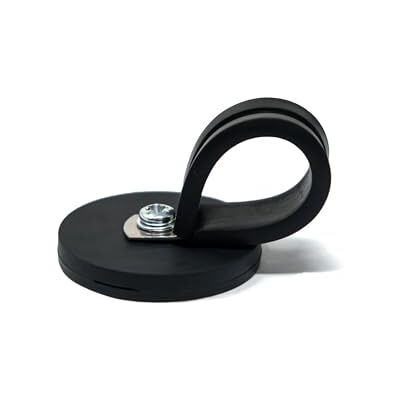 first4magnets Imán de sujeción de cable recubierto de goma de 43 mm de diámetro x 6 mm de alto con abrazadera de goma de 22 mm (negro) – 8 kg de fuerza (paquete de 10) first4magnets Imán de sujeción de cable recubierto de goma de 43 mm de diámetro x 6 mm de alto con abrazadera de goma de 22 mm (negro) – 8 kg de fuerza (paquete de 10)