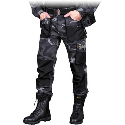 REIS FORECO-T MOB52 Pantalón de Trabajo para Hombre, Protector, Anticorte, Cargo, 80% Poliéster 20% Algodón, Camuflaje Negro, Talla 52 REIS FORECO-T MOB52 Pantalón de Trabajo para Hombre, Protector, Anticorte, Cargo, 80% Poliéster 20% Algodón, Camuflaje Negro, Talla 52