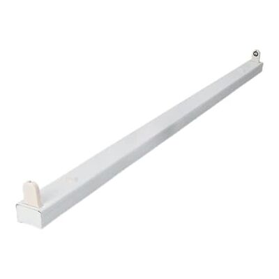 Zarivy Regleta fluorescente 1x18W (equivale a 36W) 220V, 123cm, ideal para iluminación eficiente en hogares y oficinas. Zarivy Regleta fluorescente 1x18W (equivale a 36W) 220V, 123cm, ideal para iluminación eficiente en hogares y oficinas.