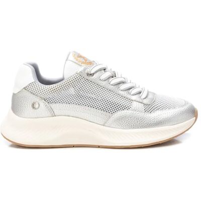 XTI Zapatilla Mujer Plata Calzado Cómodo y Versátil Moda Casual Modelo 02 (Talla 39) XTI Zapatilla Mujer Plata Calzado Cómodo y Versátil Moda Casual Modelo 02 (Talla 39)