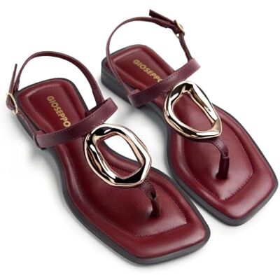 GIOSEPPO MATUU Sandalias de Piel Metalizada con Joya para Mujer, Detalles de Tachas y Correa Ajustable, Diseño Elegante y Cómodo, Color Burdeos, Talla 38 GIOSEPPO MATUU Sandalias de Piel Metalizada con Joya para Mujer, Detalles de Tachas y Correa Ajustable, Diseño Elegante y Cómodo, Color Burdeos, Talla 38
