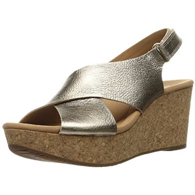 Clarks Narrative Annadel Eirwyn Donna US 7 Nero Sandalo con la Zeppa Clarks Narrative Annadel Eirwyn Donna US 7 Nero Sandalo con la Zeppa