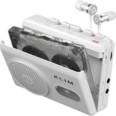 KLIM K9 Reproductor y Grabadora Cassette, Altavoz, Micrófono, Pilas AA Parada Automática que Protege tus Cintas, Entrada para Auriculares, Funciona También con Adaptador AC, Blanco KLIM K9 Reproductor y Grabadora Cassette, Altavoz, Micrófono, Pilas AA Parada Automática que Protege tus Cintas, Entrada para Auriculares, Funciona También con Adaptador AC, Blanco