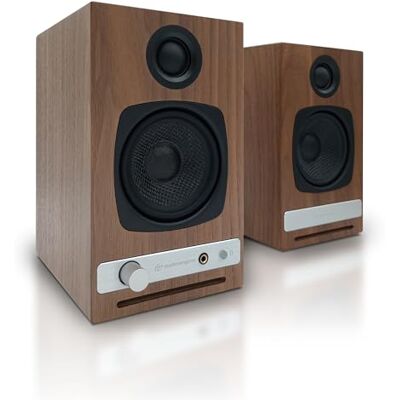 Audioengine Altavoces de Escritorio inal?mbricos HD3 60W Amplificador Anal?gico y DAC Incorporado de 24 bits USB aptX HD Bluetooth, USB, RCA y Entradas de 3.5mm Cables Incluidos (Nuez) Audioengine Altavoces de Escritorio inal?mbricos HD3 60W Amplificador Anal?gico y DAC Incorporado de 24 bits USB aptX HD Bluetooth, USB, RCA y Entradas de 3.5mm Cables Incluidos (Nuez)