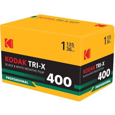 Kodak Professional Tri-X 400 BW 135 Rollo de película negativa, 36 Exp Película pancromática ISO 400 con 36 exposiciones y grano clásico para escenas callejeras, retratos y trabajos documentales Kodak Professional Tri-X 400 BW 135 Rollo de película negativa, 36 Exp Película pancromática ISO 400 con 36 exposiciones y grano clásico para escenas callejeras, retratos y trabajos documentales