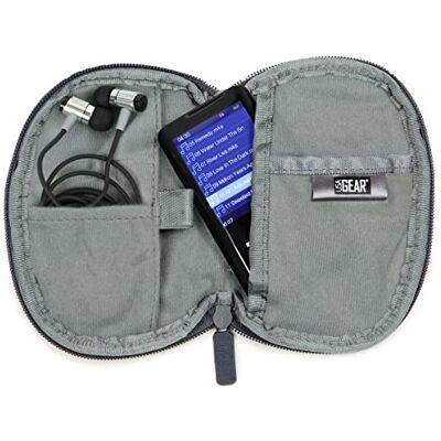 USA Gear Funda para Reproductor MP3 Estuche Resistente a la Intemperie con Presilla para Cinturón, Bolsillos para Accesorios, Interior Resistente a Rayones Compatible con AGPTEK, YOTON, y mas USA Gear Funda para Reproductor MP3 Estuche Resistente a la Intemperie con Presilla para Cinturón, Bolsillos para Accesorios, Interior Resistente a Rayones Compatible con AGPTEK, YOTON, y mas