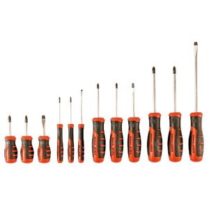 Black & Decker Juego de 12 Destornilladores , con Punta Magnética, Lámina Cromada, Indicación de Tamaño en Mango, Variedad de Puntas Estándar Black & Decker Juego de 12 Destornilladores , con Punta Magnética, Lámina Cromada, Indicación de Tamaño en Mango, Variedad de Puntas Estándar