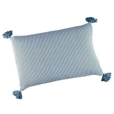 Linder Cojín Completo 100% Natural con pompón, Estilo Playa, Color Azul mediterráneo, Acabado con Cremallera sin Ribete – 100% algodón – Colección Faros Linder Cojín Completo 100% Natural con pompón, Estilo Playa, Color Azul mediterráneo, Acabado con Cremallera sin Ribete – 100% algodón – Colección Faros