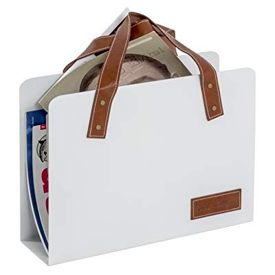 HAKU Revistero portátil de metal blanco con asas de cuero sintético marrón Dimensiones: An 35 x Al 38 x Pr 10 cm, Estilo: Moderno HAKU Revistero portátil de metal blanco con asas de cuero sintético marrón Dimensiones: An 35 x Al 38 x Pr 10 cm, Estilo: Moderno