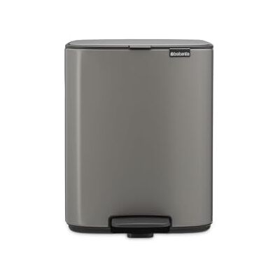Brabantia Bo Pedal Cubo de basura 12L (platino), papelera cocina con diseño compacto y sistema de apertura con pedal, cubo basura reciclaje con cubo extraíble, incluye bolsas PerfectFit Brabantia Bo Pedal Cubo de basura 12L (platino), papelera cocina con diseño compacto y sistema de apertura con pedal, cubo basura reciclaje con cubo extraíble, incluye bolsas PerfectFit