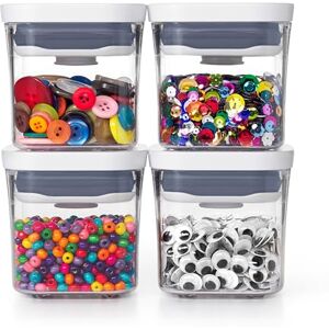 OXO Good Grips Juego de 4 Contenedores Mini POP: Almacenamiento Hermético de Alimentos para Especias + Sello de Botón a Presión + Diseño Apilable y Compacto + Apto para Lavavajillas OXO Good Grips Juego de 4 Contenedores Mini POP: Almacenamiento Hermético de Alimentos para Especias + Sello de Botón a Presión + Diseño Apilable y Compacto + Apto para Lavavajillas