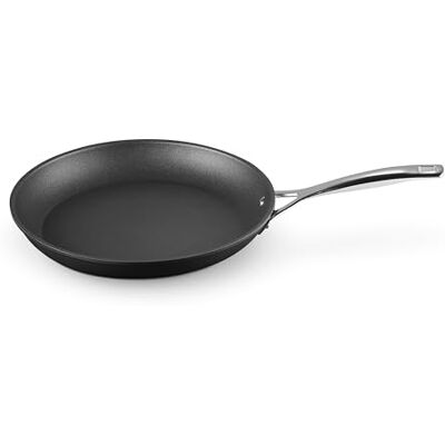 LE CREUSET Sartén baja de aluminio antiadherente, diámetro 30 cm, para todas las fuentes de calor, incluso la inducción, Antracita/Plateado, LE CREUSET Sartén baja de aluminio antiadherente, diámetro 30 cm, para todas las fuentes de calor, incluso la inducción, Antracita/Plateado,