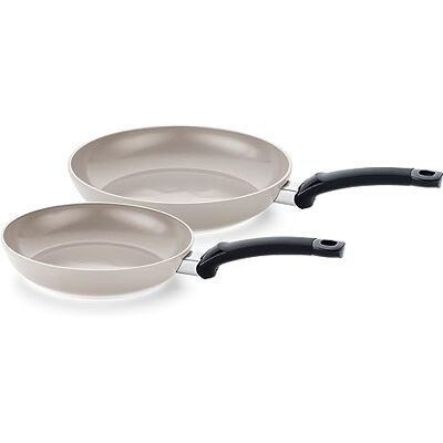 Fissler Ceratal Classic Set de Sartenes 2 piezas (24 + 28 cm) – sartén de aluminio con revestimiento cerámico antiadherente, fabricada sin PFAS/PTFE, CookStar base, apta para inducción Fissler Ceratal Classic Set de Sartenes 2 piezas (24 + 28 cm) – sartén de aluminio con revestimiento cerámico antiadherente, fabricada sin PFAS/PTFE, CookStar base, apta para inducción