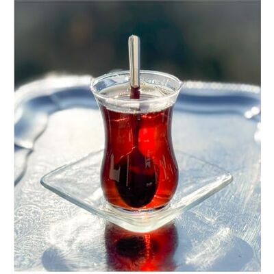 Topkapi Juego de té turco de 18 piezas con efecto visual, 6 vasos de té, 6 posavasos, 6 cucharillas de té, juego completo para 6 personas Topkapi Juego de té turco de 18 piezas con efecto visual, 6 vasos de té, 6 posavasos, 6 cucharillas de té, juego completo para 6 personas