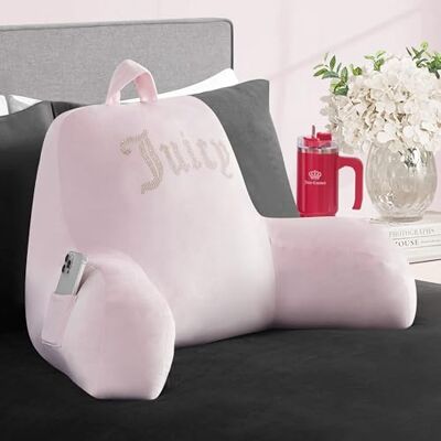Juicy Couture Almohada de Respaldo de Terciopelo con Logo de pedrería, 76 x 43 cm, Rosa Claro, sujeción para Leer, Jugar o Relajarse Juicy Couture Almohada de Respaldo de Terciopelo con Logo de pedrería, 76 x 43 cm, Rosa Claro, sujeción para Leer, Jugar o Relajarse