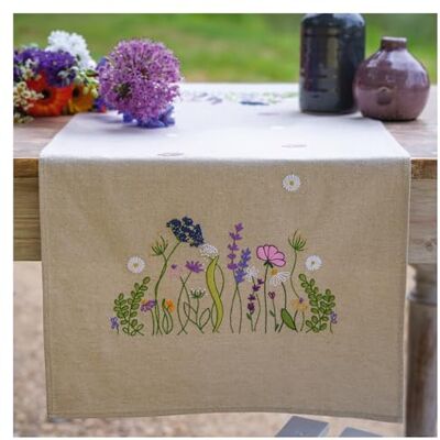 Vervaco Kit Bordado Camino De Mesa Set Completo Bordado Tela Impresa JARDÍN PÚRPURA Decoracion Para Manualidades DIY Adultos Set Creativo Regalo ca. 40 x 100 cm Embroidery Vervaco Kit Bordado Camino De Mesa Set Completo Bordado Tela Impresa JARDÍN PÚRPURA Decoracion Para Manualidades DIY Adultos Set Creativo Regalo ca. 40 x 100 cm Embroidery