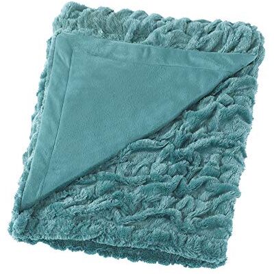 Comfort Spaces Manta de Piel sintética con 2 Fundas de Almohada cuadradas de 50 x 60 cm Comfort Spaces Manta de Piel sintética con 2 Fundas de Almohada cuadradas de 50 x 60 cm
